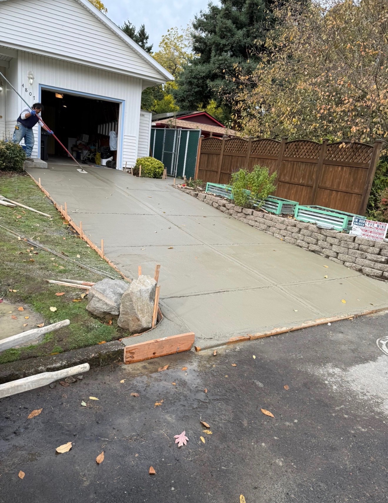Concrete driveway replacement Portland Oregon