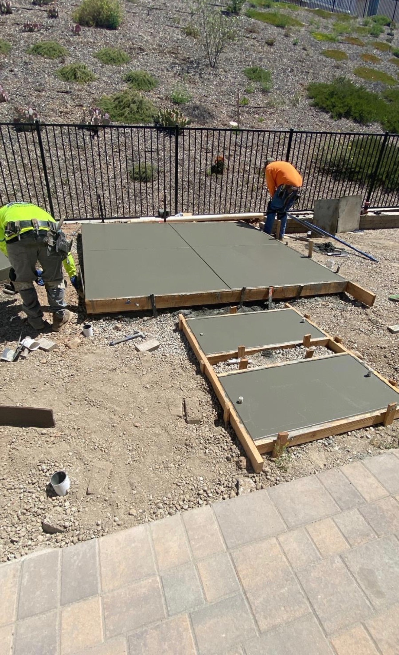 Curved stamped concrete patio Portland Oregon