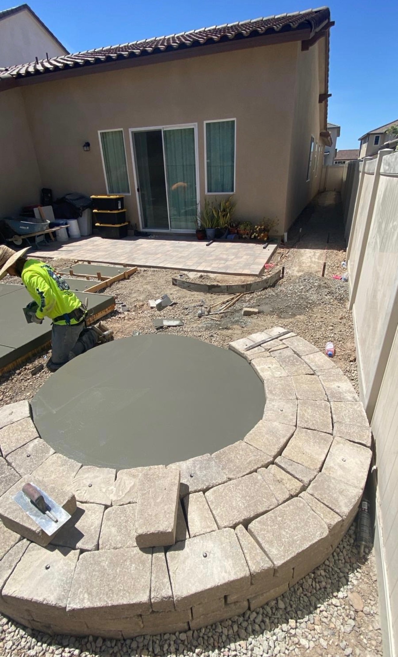 Concrete patio Happy Valley Oregon backyard